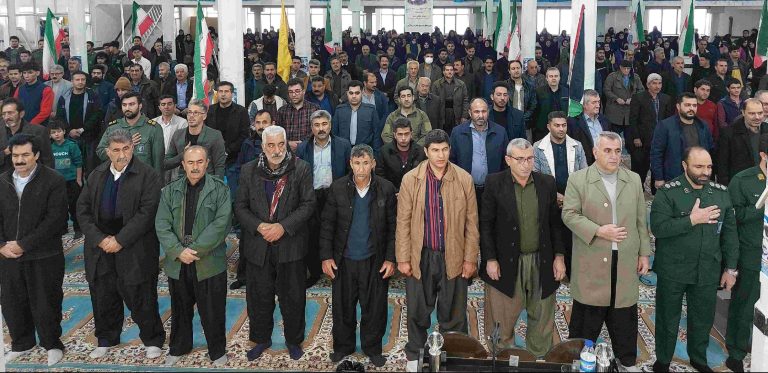 یادواره شهدای تیپ ۱۲۹ میثم تمار شهرستان روانسر در مسجد جامع این شهرستان برگزار شد