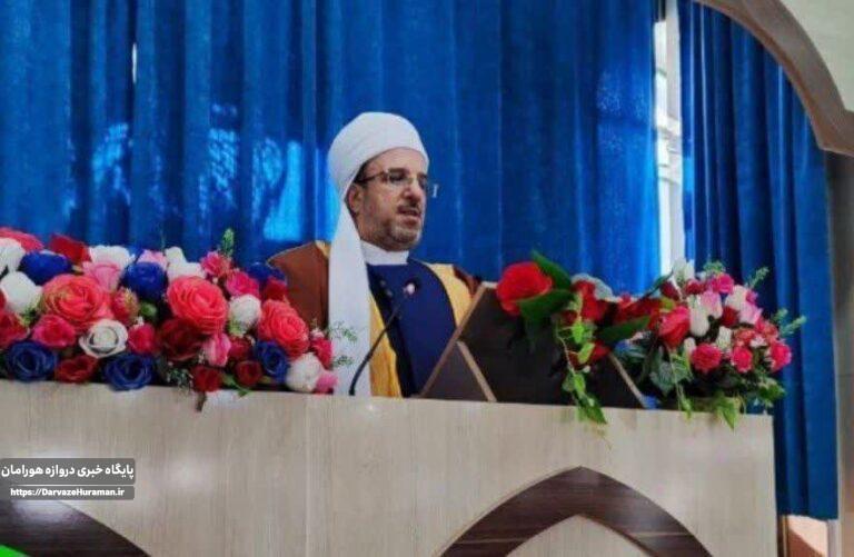 هشدار امام جمعه روانسر نسبت به سوءاستفاده مدعیان جنگیری؛ درمان بیماریهای روانی باید به پزشکان سپرده شود